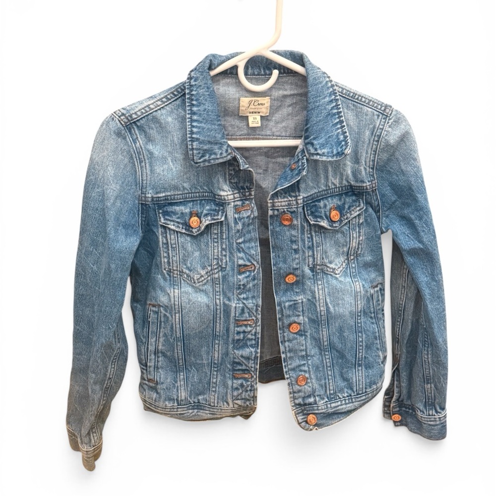 J Crew Light Wash Denim Trucker Jacket XS Copper Buttons Classic Fit 100 cotton